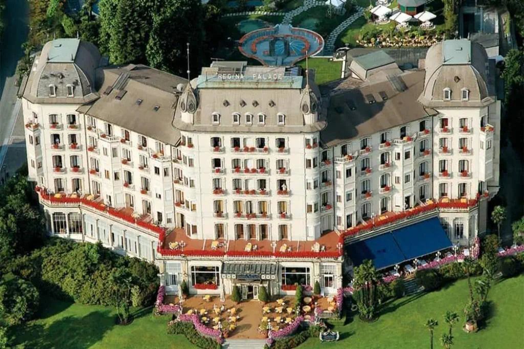 obiekt, teren hotelu