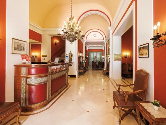 Regina (Wiedeń) 4*