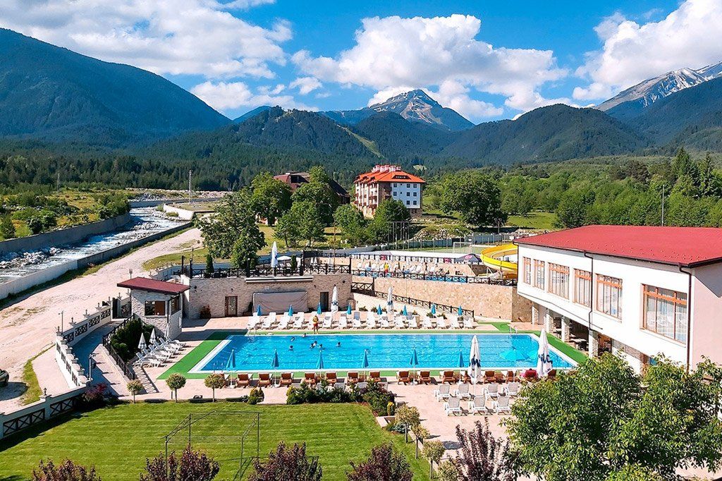 budynek główny, basen