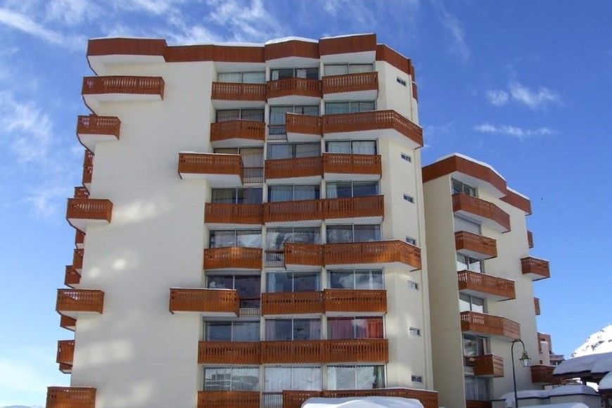 teren hotelu, budynek główny