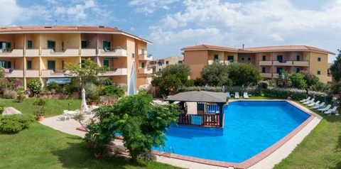 obiekt, teren hotelu, basen