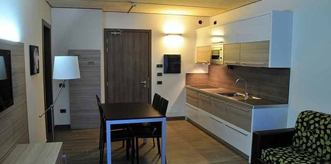 kuchnia / aneks kuchenny, pokój