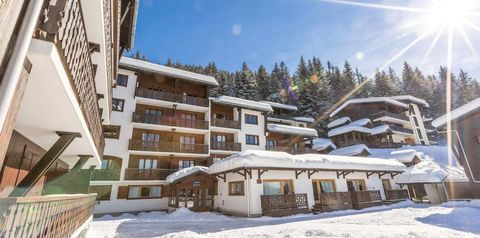 budynek główny, obiekt