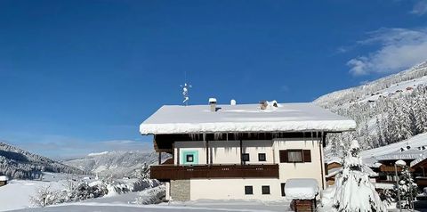 teren hotelu, budynek główny