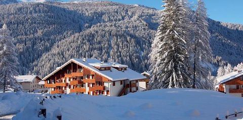 teren hotelu, budynek główny