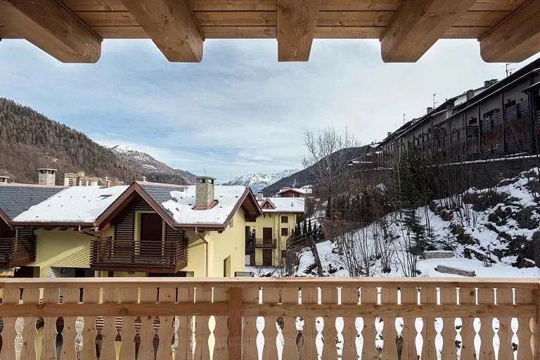 góry, balkon / taras