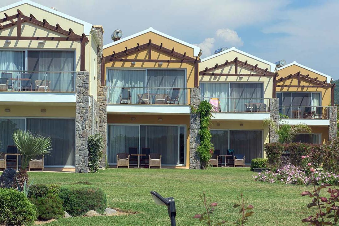 obiekt, teren hotelu