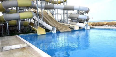 aquapark, zjeżdżalnia, basen