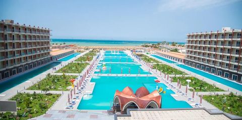 obiekt, teren hotelu, basen