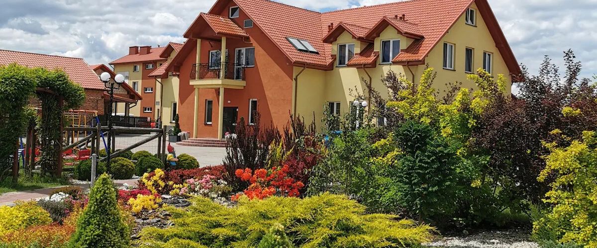obiekt, teren hotelu