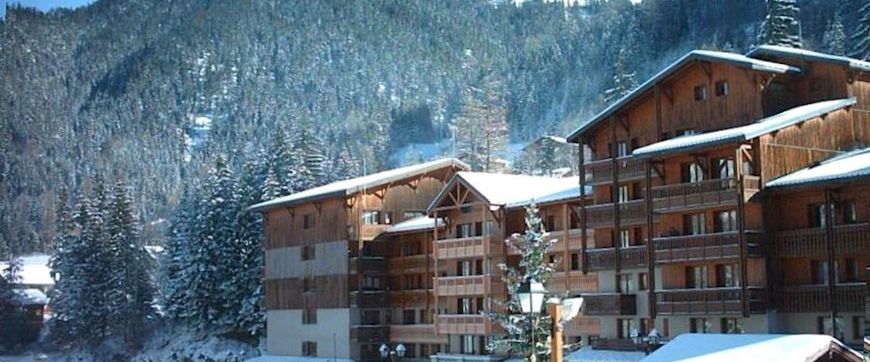 obiekt, budynek główny