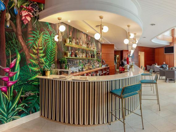 drink bar