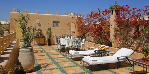 restauracja, teren hotelu