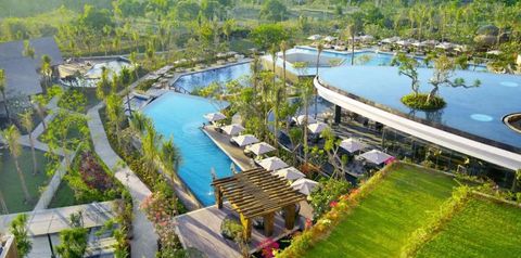 teren hotelu, basen