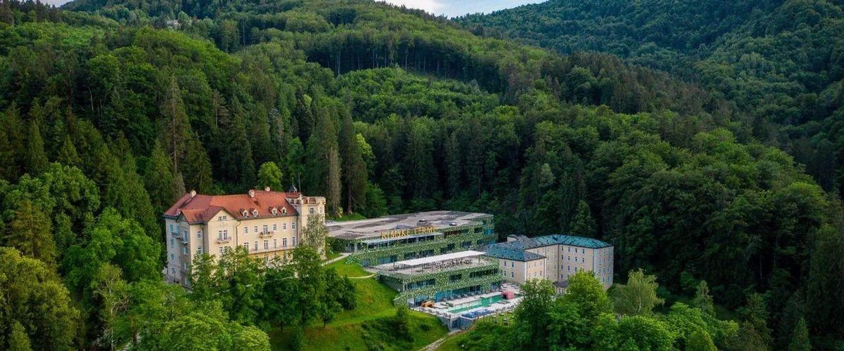 teren hotelu, obiekt