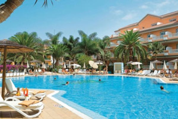 obiekt, teren hotelu, basen