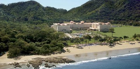 teren hotelu, plaża, obiekt