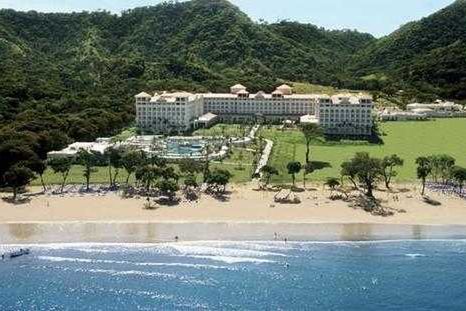 teren hotelu, plaża, obiekt