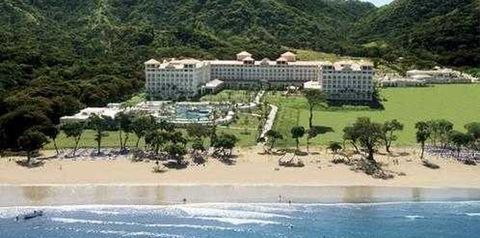 teren hotelu, plaża, obiekt