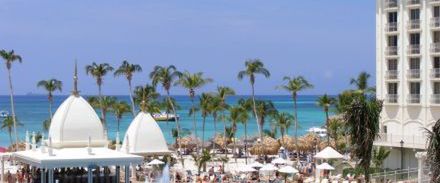 teren hotelu, plaża, basen