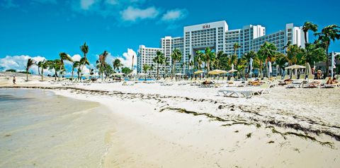 teren hotelu, budynek główny