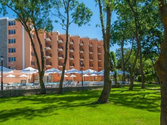 Riva Park 4*