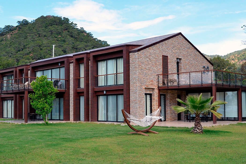 obiekt, teren hotelu