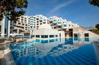 Rixos Sungate