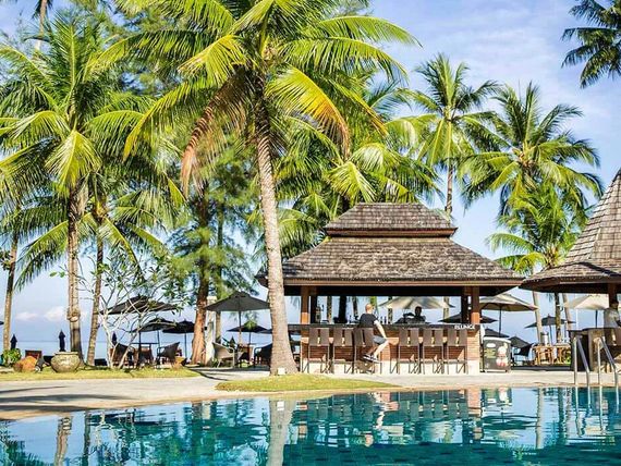 basen, pool bar