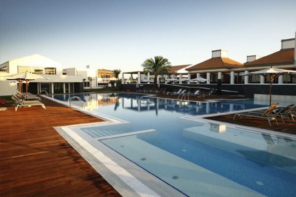 obiekt, teren hotelu, basen