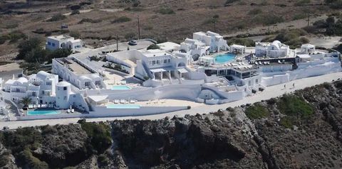 obiekt, teren hotelu, basen