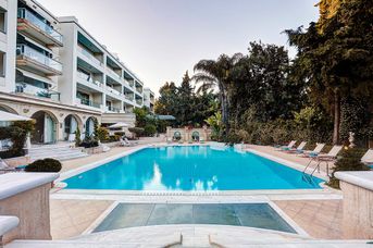 Rodos Park Suites & Spa