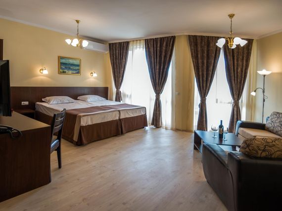 Rome Palace 4*