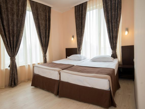 Rome Palace 4*