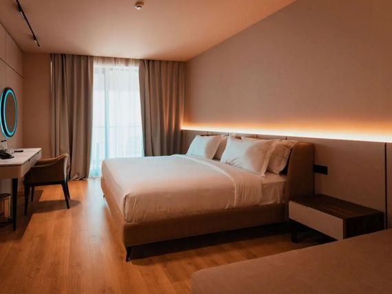 Royal G Deluxe 5*