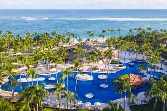 Royal Hideaway Corales Suites