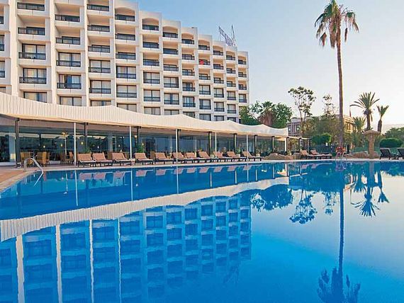 Royal Mirage (ex Beach Albatros)