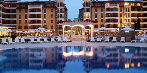 obiekt, teren hotelu, basen