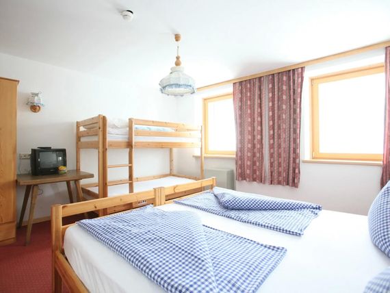 Rudolfshutte 3*