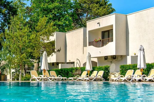Mera Resort Venus