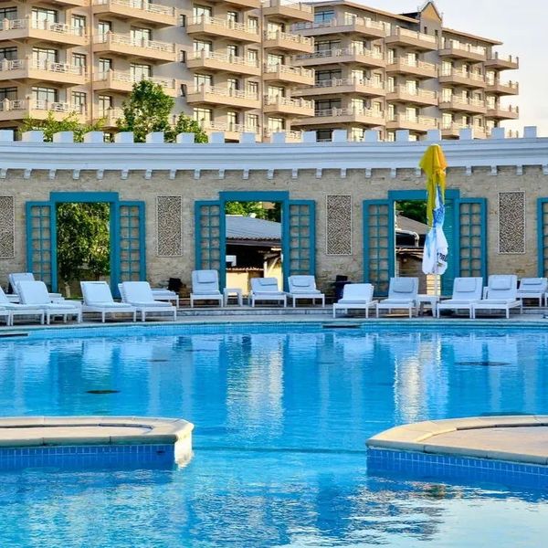 Phoenicia Luxury