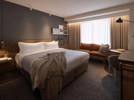 Rydges Melbourne 4*