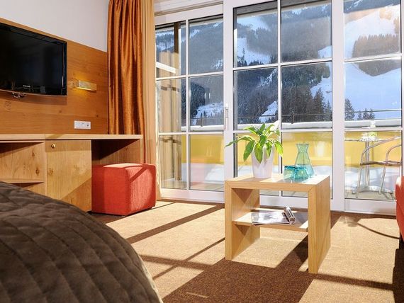 Saalbacher Hof 4*