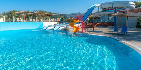 basen, zjeżdżalnia