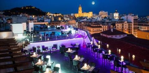 teren hotelu, drink bar