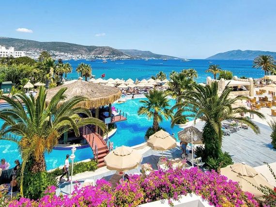 Salmakis Beach Resort
