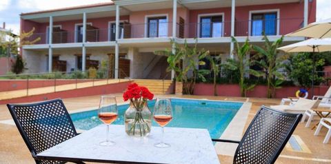 teren hotelu, obiekt, basen