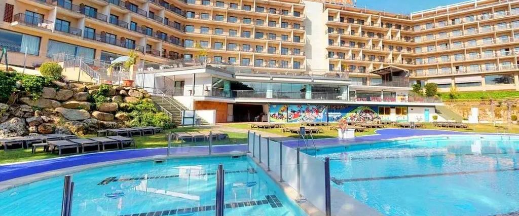teren hotelu, basen