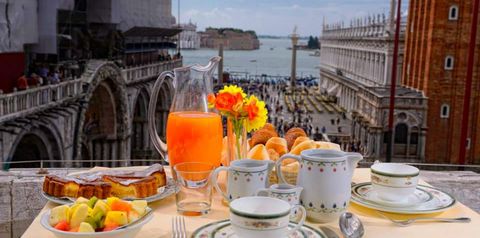 zwiedzanie, balkon / taras, teren hotelu