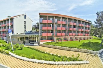 San Marino Sunny Resort - Plaza Family